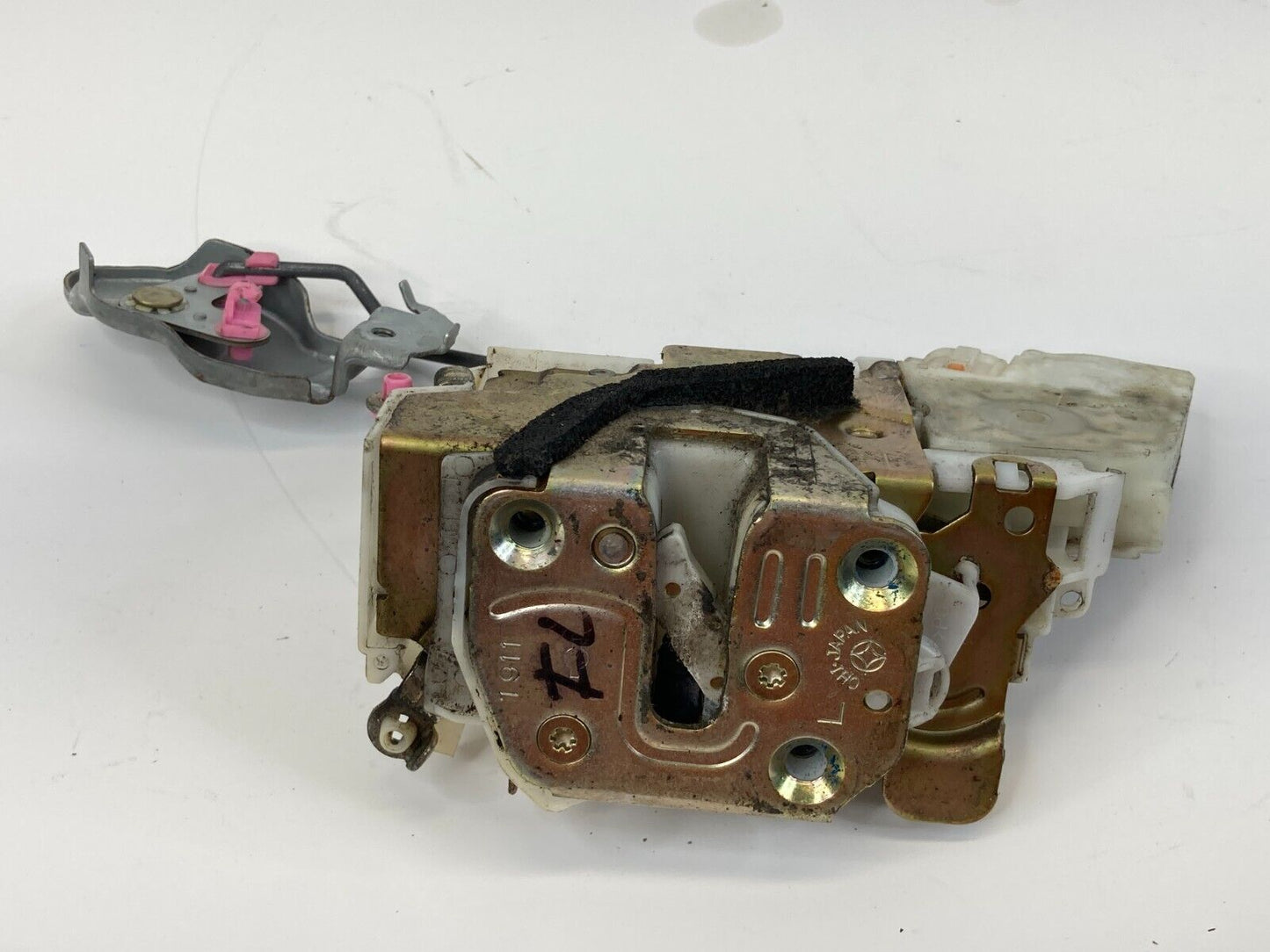 1996-2004 Nissan Pathfinder Front Left Side Door Lock Latch Actuator 805525P013