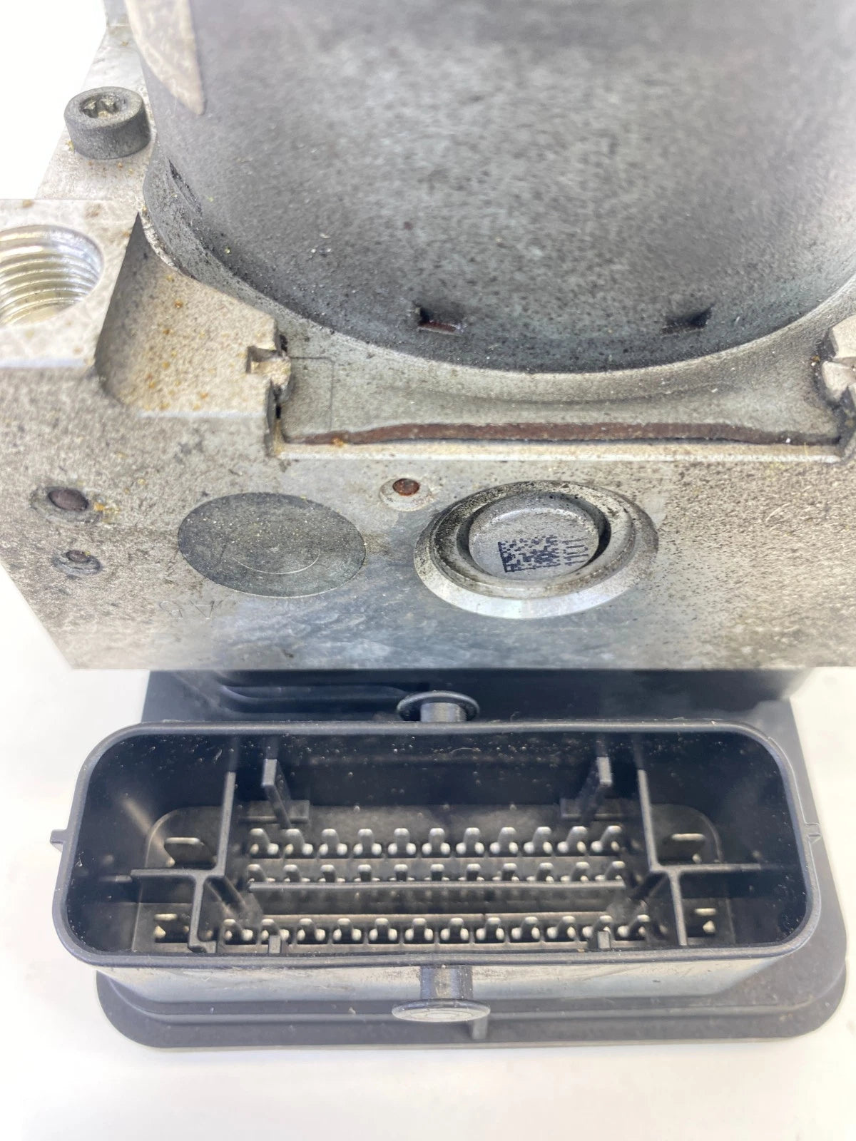 2013 13 Mazda CX-5 CX5 2.0L FWD ABS Anti Lock Brake Pump Module K011-43-7A0-A