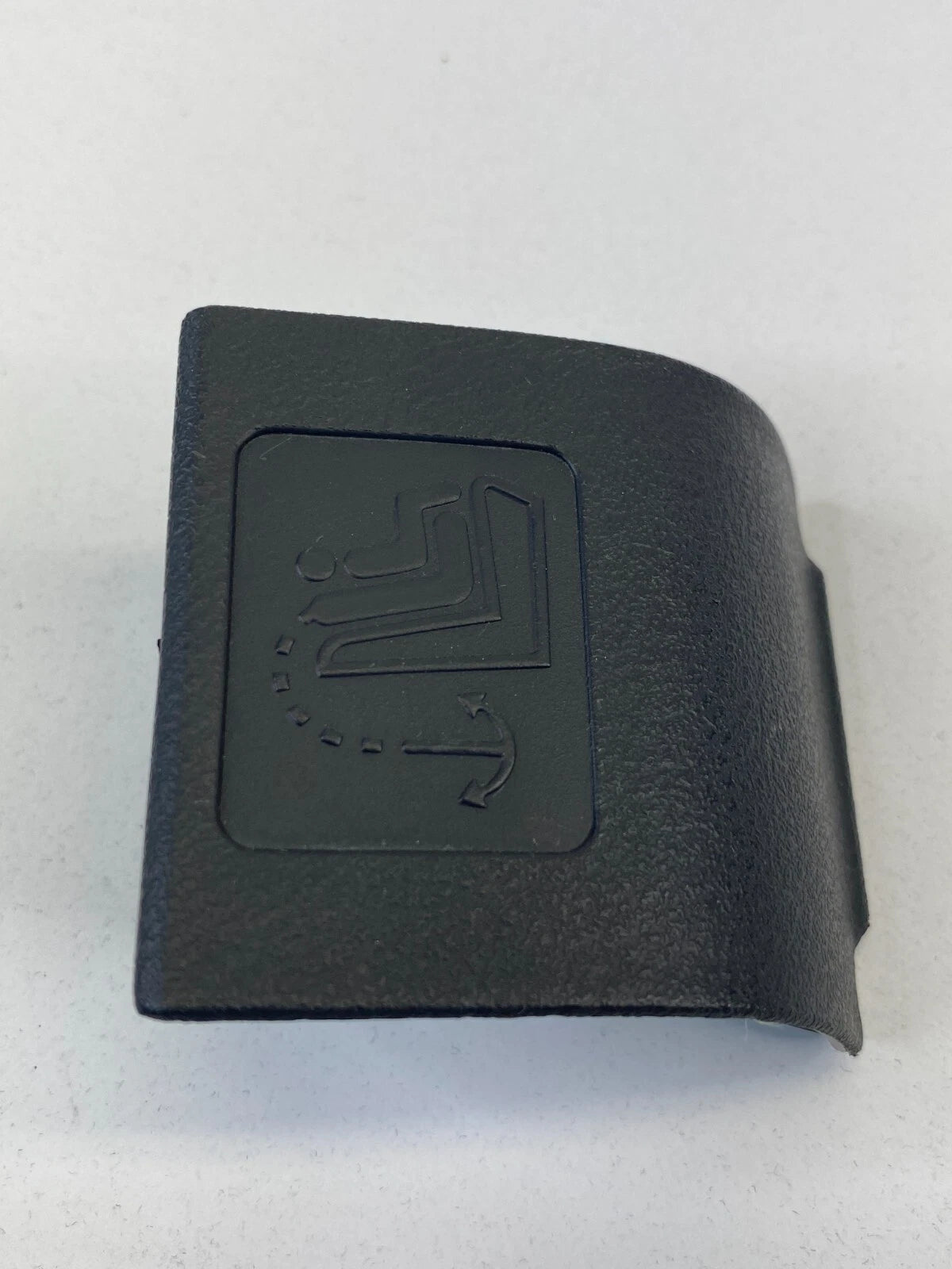 2003-2007 HONDA ACCOD SEDAN REAR BODY CHILD ANCHOR COVER TRIM RESTRAIN 84512SDA