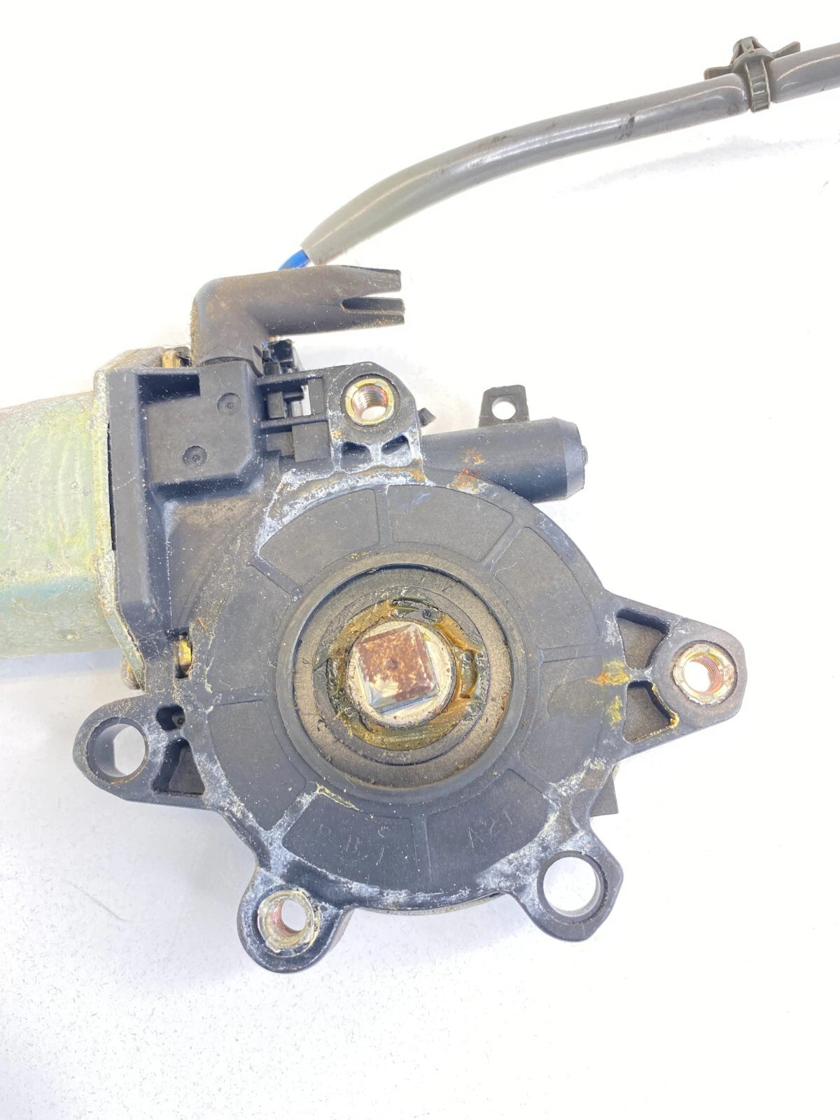 1998-2001 NISSAN ALTIMA REAR RIGHT PASSENGER SIDE DOOR POWER WINDOW MOTOR OEM
