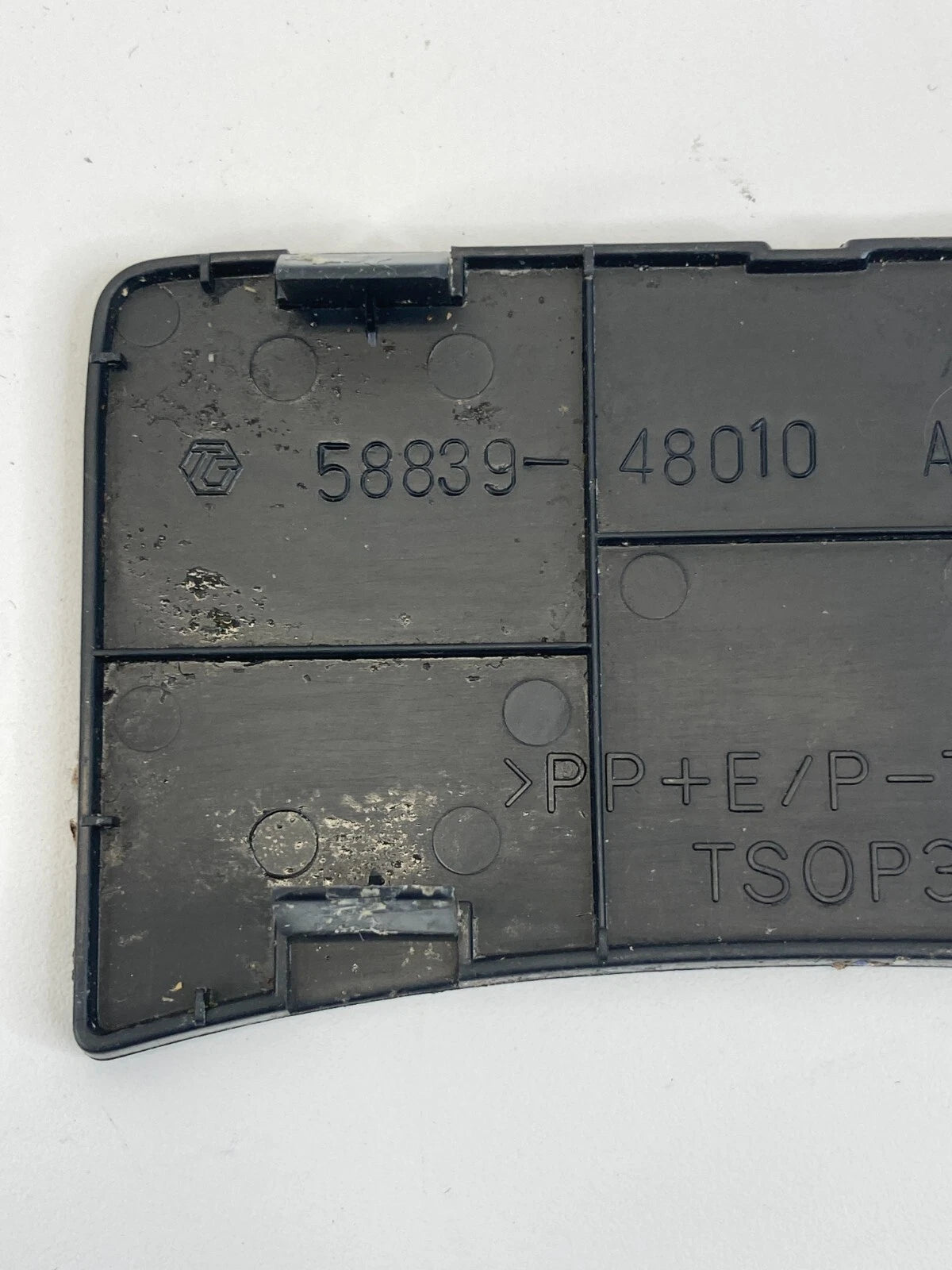 1999-2003 LEXUS RX300 CENTER CONSOLE HOLE COVER CAP TRIM LID 58839-48010 OEM