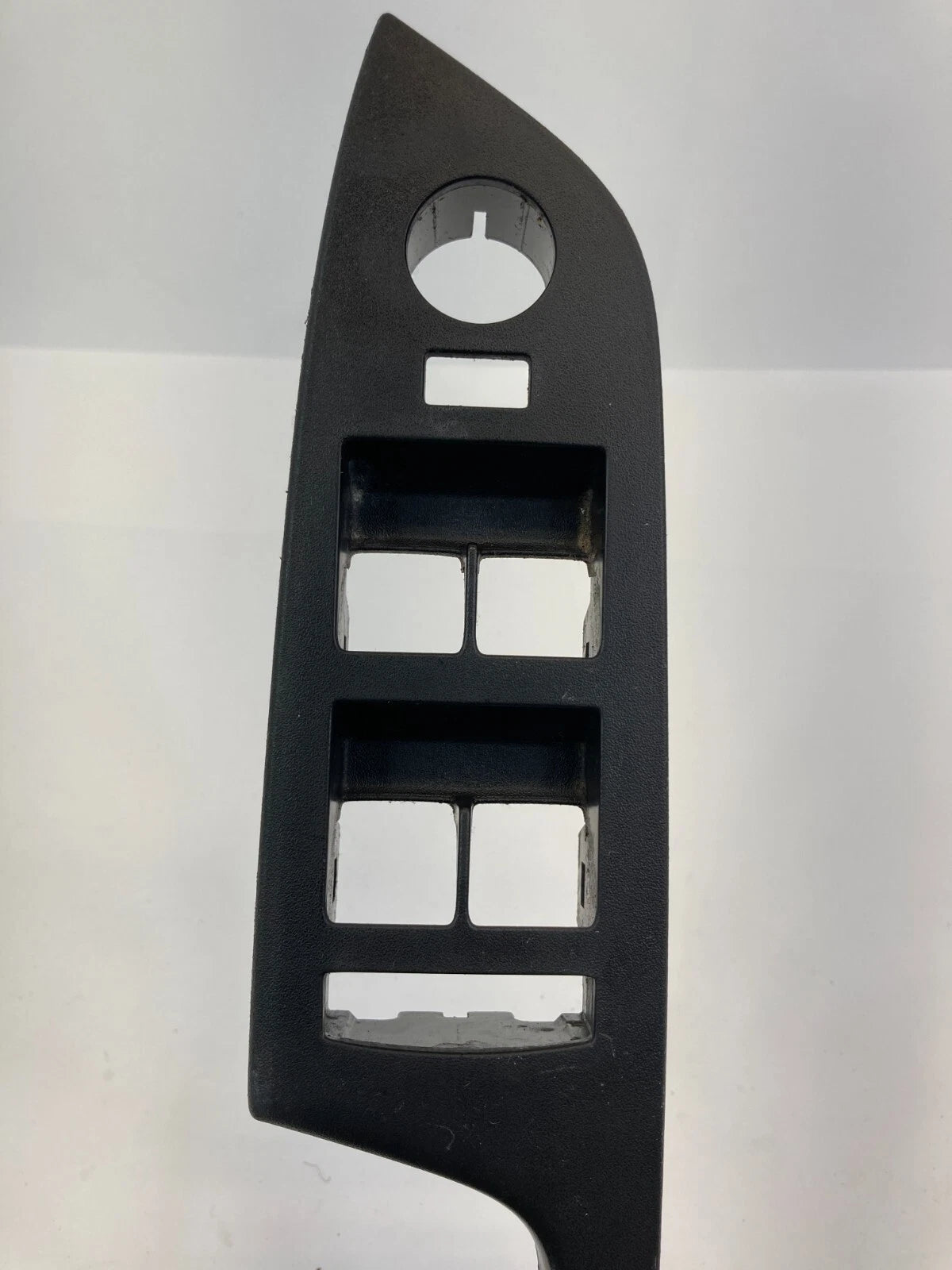 2010-2017 CHEVROLET EQUINOX FRONT LEFT MASTER WINDOW SWITCH BEZEL 25946838 OEM