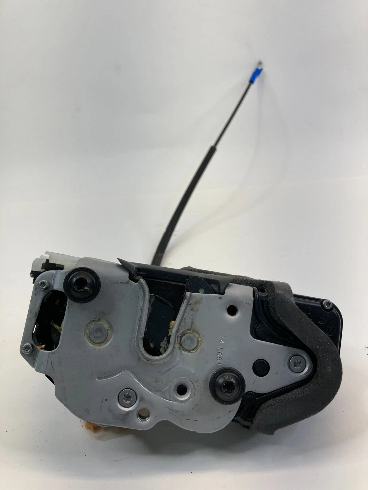 10-15 CHEVROLET EQUINOX REAR RIGHT DOOR LATCH LOCK RELEASE ACTUATOR 13579552 OEM