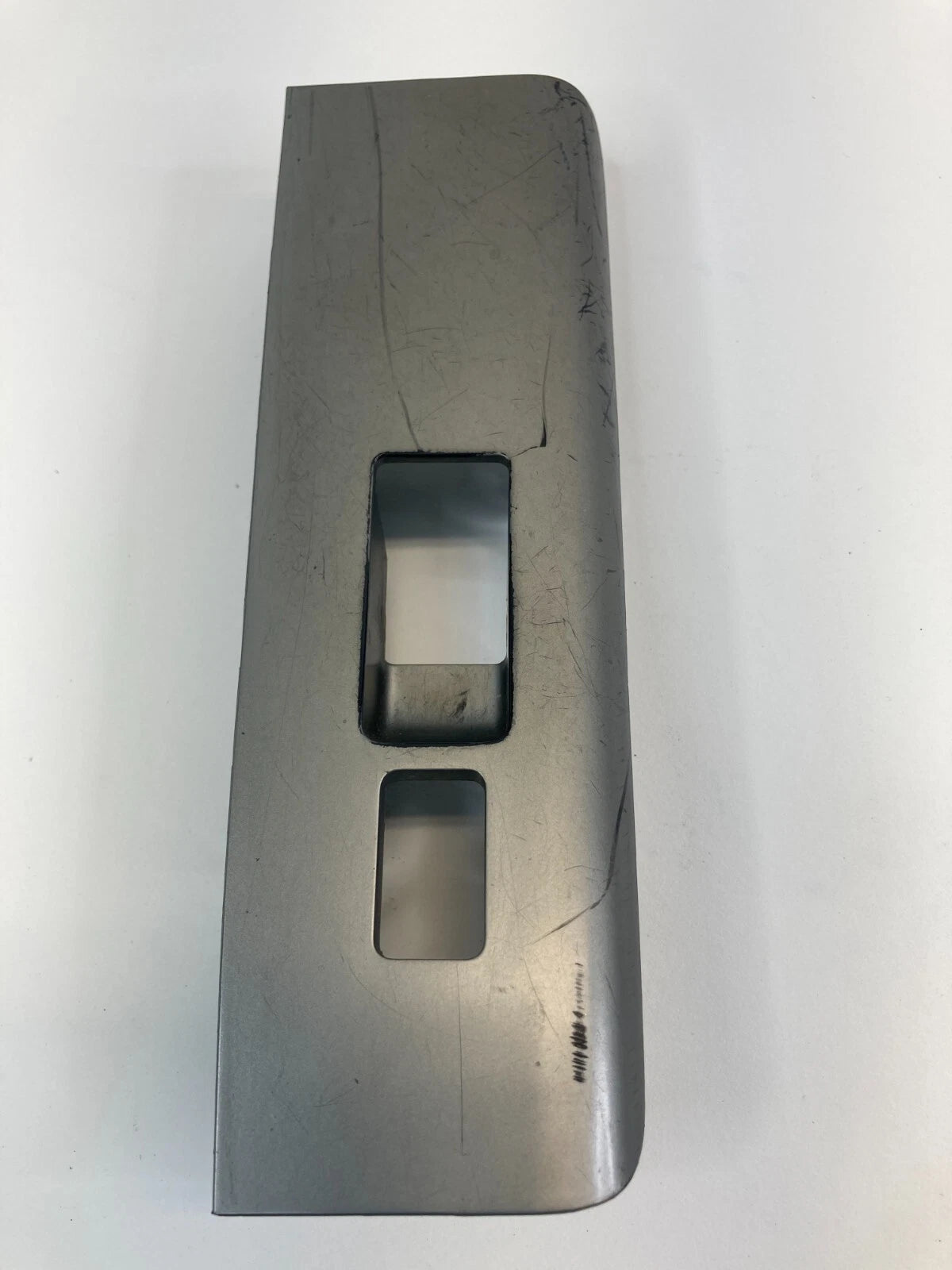 05-12 NISSAN PATHFINDER FRONT RIGHT PASSENGER DOOR WINDOW SWITCH BEZEL TRIM OEM