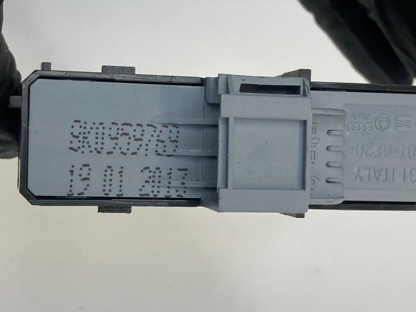 2009-2016 AUDI A4 FRONT LEFT DOOR POWER SEAT MEMORY CONTROL SWITCH 9K0959769 OEM