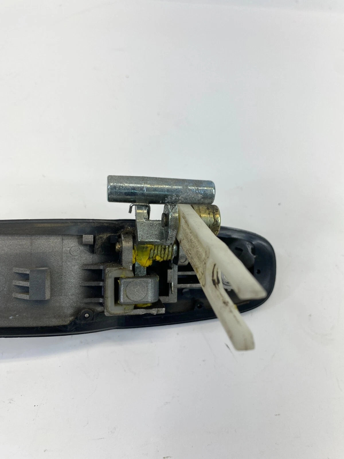 99 00 01 02 03 LEXUS RX300 REAR RIGHT BACK SIDE EXTERIOR OUTER DOOR HANDLE OEM