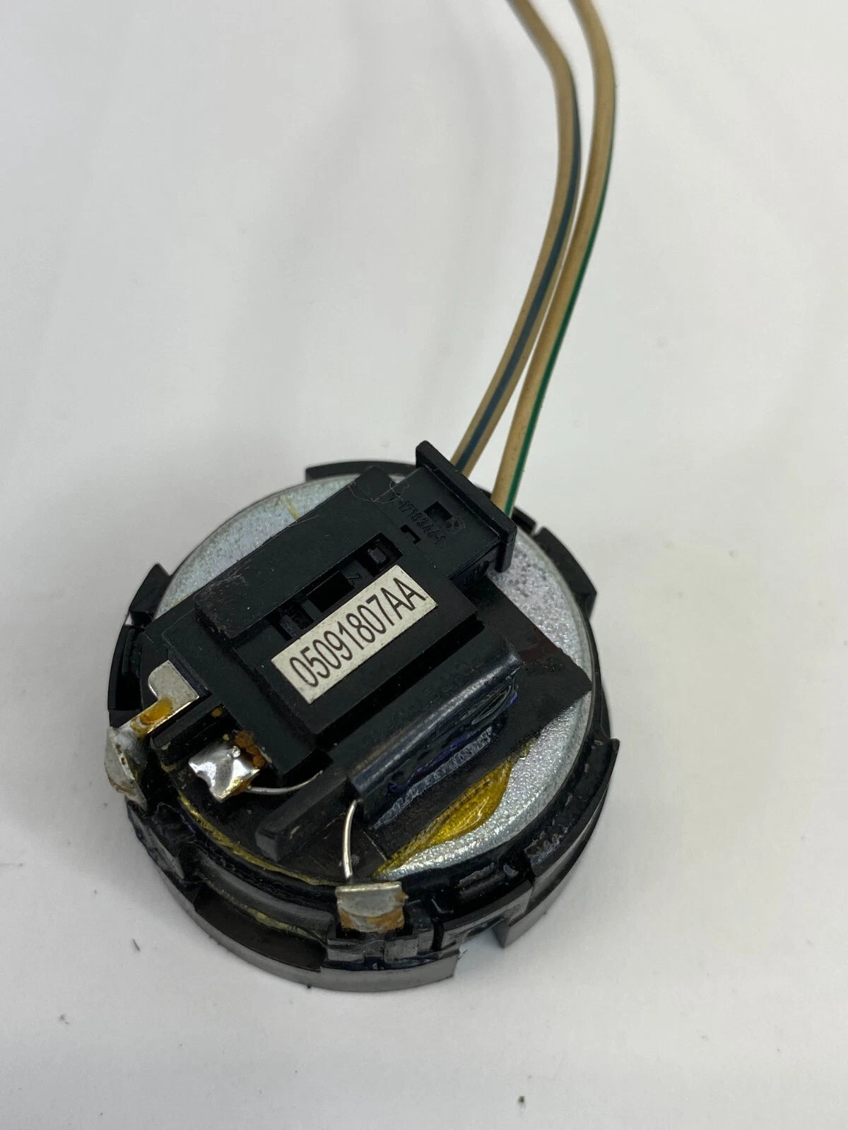 2012-2019 FIAT 500 A PILLAR TWEETER AUDIO SPEAKER LEFT OR RIGHT 05091807AA OEM