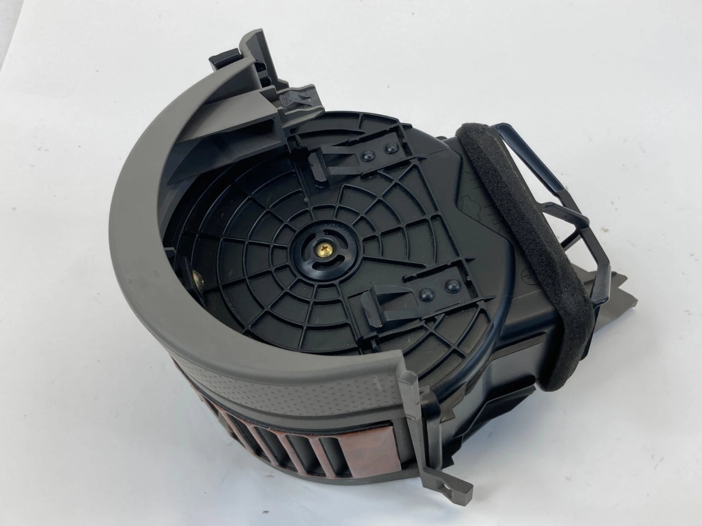 2003 2004 INFINITI G35 DASH LEFT DRIVER OUTER A/C AIR VENT OUTLET E577-4112-500