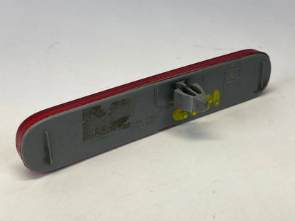 06-11 CHEVY HHR REAR SIDE PASSENGER MARKER LIGHT REFLECTOR BUMPER 16532688 OEM