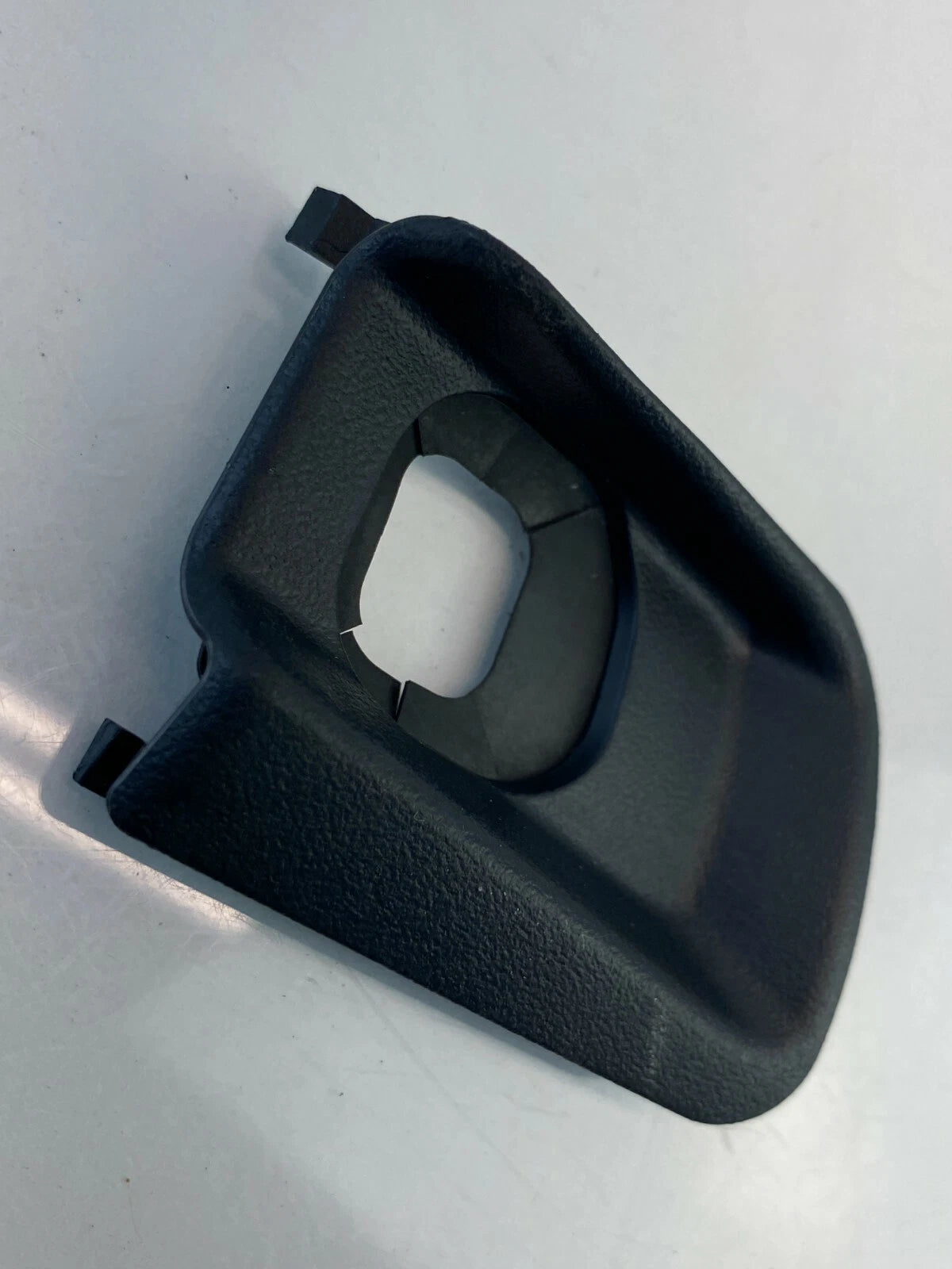 2004-2009 TOYOTA PRIUS STEERING WHEEL CRUISE CONTROL SWITCH COVER TRIM BEZEL OEM