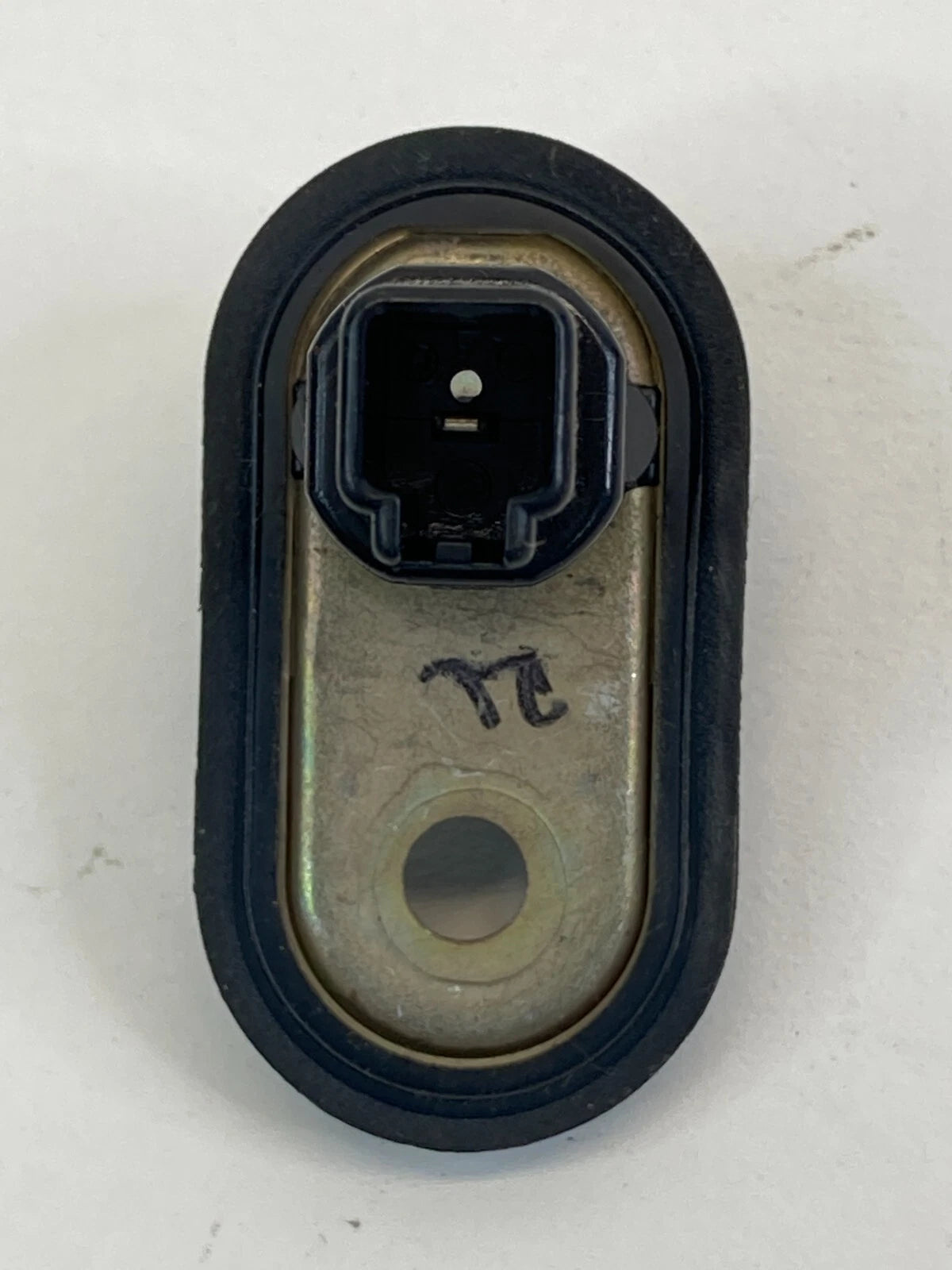 2003-2013 TOYOTA COROLLA REAR LEFT DOOR COURTESY LIGHT AJAR JAMB SENSOR SWITCH
