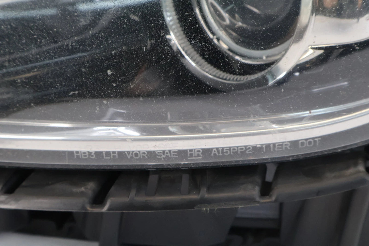 2011-2015 FORD EXPLORER DRIVER LEFT SIDE HALOGEN HEADLIGHT LAMP OEM