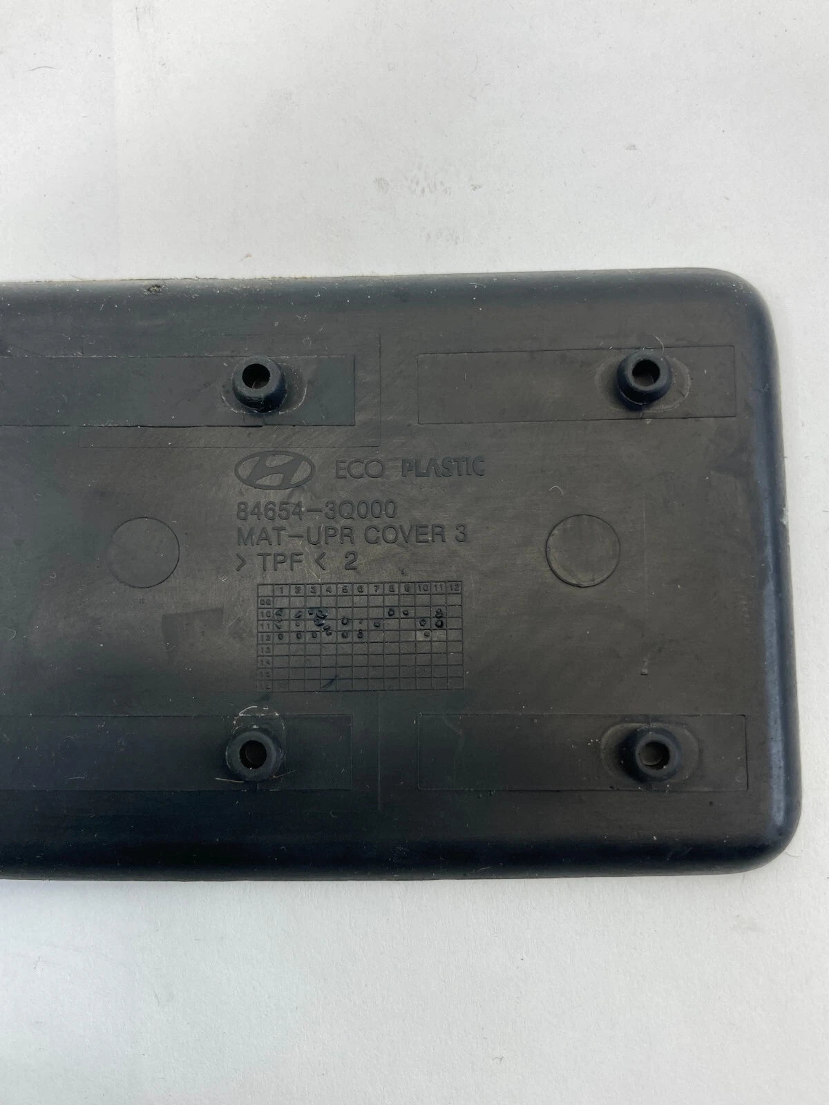 2011-2014 HYUNDAI SONATA CENTER CONSOLE TRAY INSERT RUBBER MAT LINER 84654-3Q000