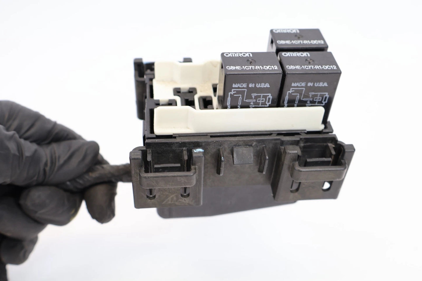 2011-2013 GRAND CHEROKE HEADLIGHT FUSE RELAY WIRING MODULE UNIT OEM 68101271AD