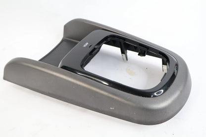 2012 2013 KIA SOUL CENTER CONSOLE SHIFT SHIFTER SURROUND BEZEL 84651-2KA01 OEM