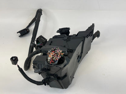 2010 2011 Toyota Prius 1.8L AT Engine Compartment Fuse Relay Box 82641-47040 OEM