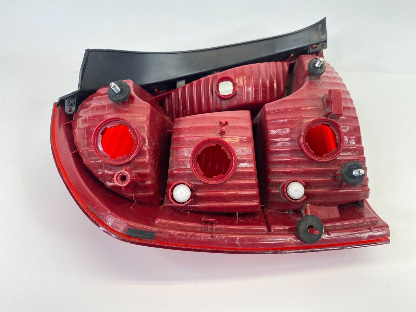 06-11 Hyundai Accent Sedan Rear Right Passenger Side Tail Light Lamp Taillight