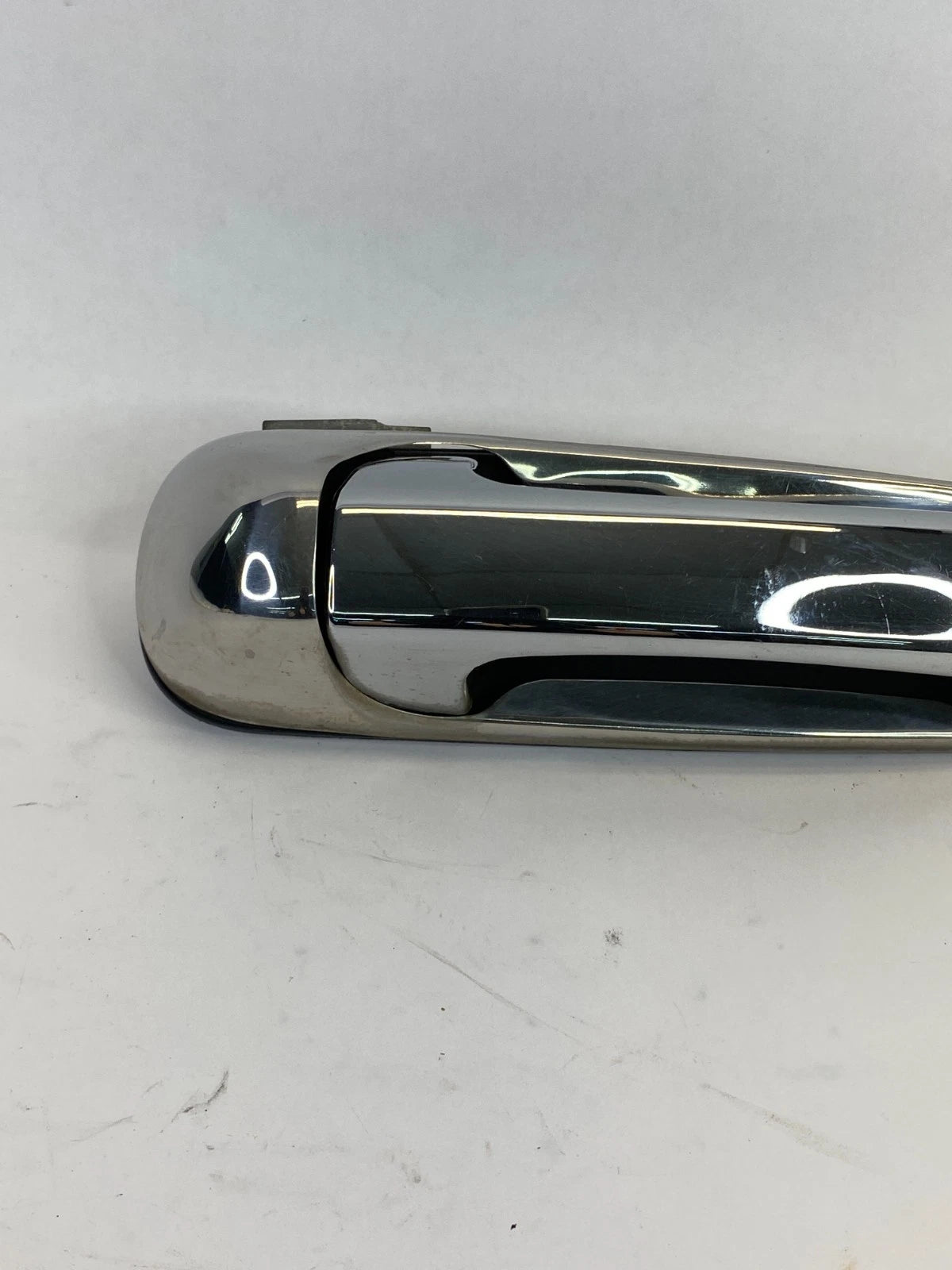 2002-2007 JEEP LIBERTY REAR RIGHT BACK SIDE EXTERIOR DOOR HANDLE 55360334AF OEM