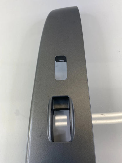04-09 TOYOTA PRIUS FRONT RIGHT PASSENGER WINDOW SWITCH BEZEL TRIM OEM 7423147090