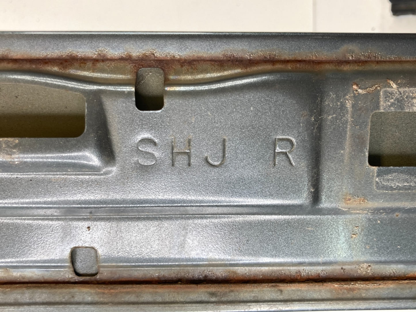 2005-2010 Honda Odyssey Rear Right Rail Panel Bezel Trim Molding NH705M