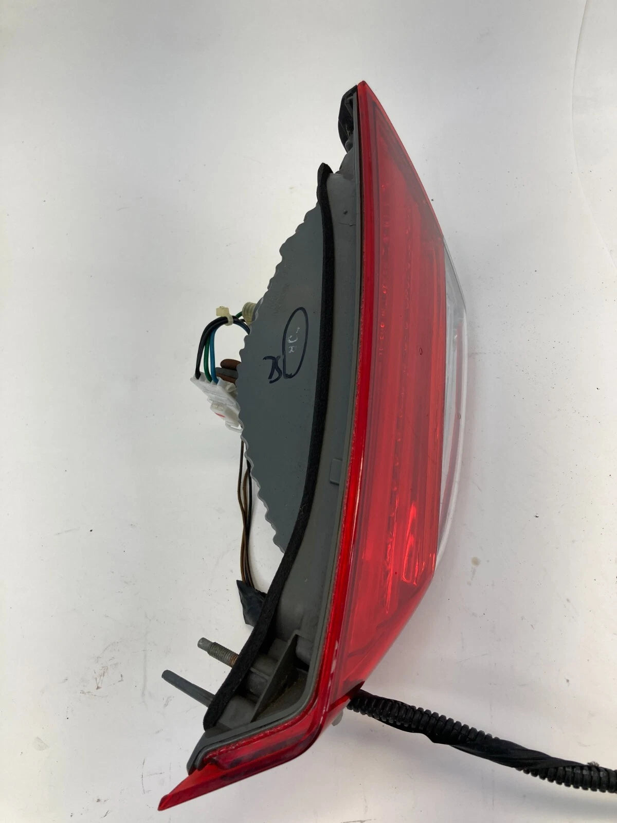 2011-2013 HYUNDAI ELANTRA SEDAN RIGHT SIDE INNER TRUNK TAILLIGHT 92404-3Y000 OEM