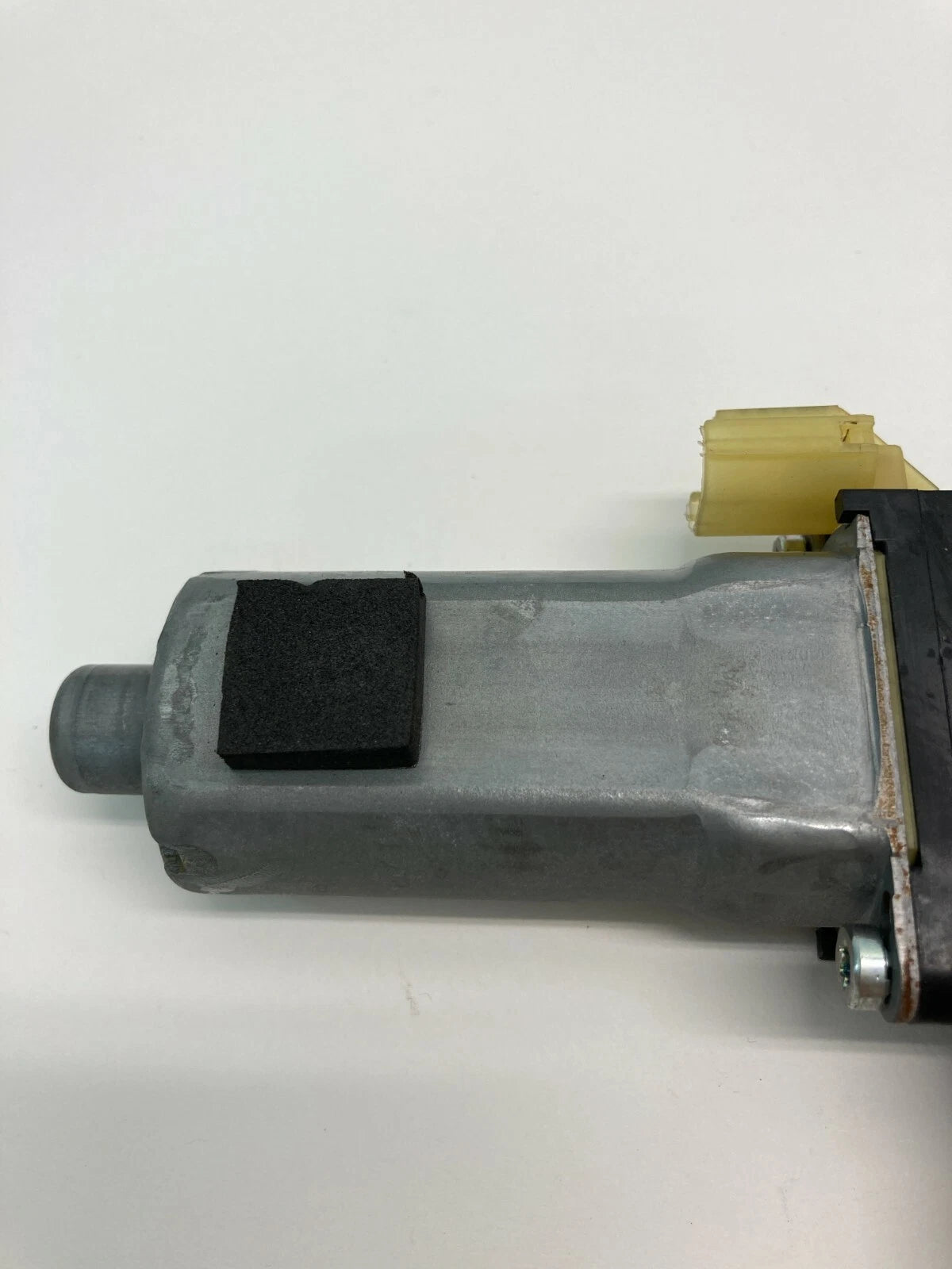 2007-2012 HYUNDAI VERACRUZ 2009-2012 ELANTRA REAR RIGHT POWER WINDOW MOTOR 2 PIN