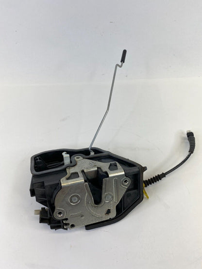 2004-2007 BMW 530i 525i Front Right Side Door Lock Latch Actuator 7167068 OEM