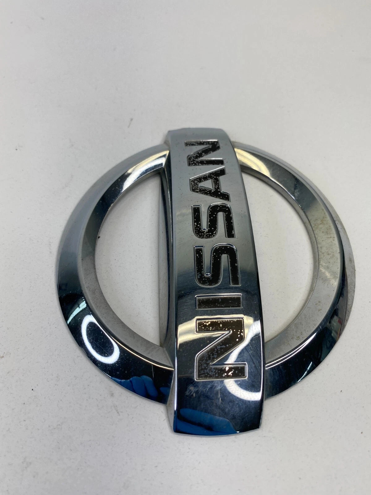 07-12 NISSAN ALTIMA SEDAN REAR TAILGATE EMBLEM BADGE LOGO CHROME 84890-JA000 OEM