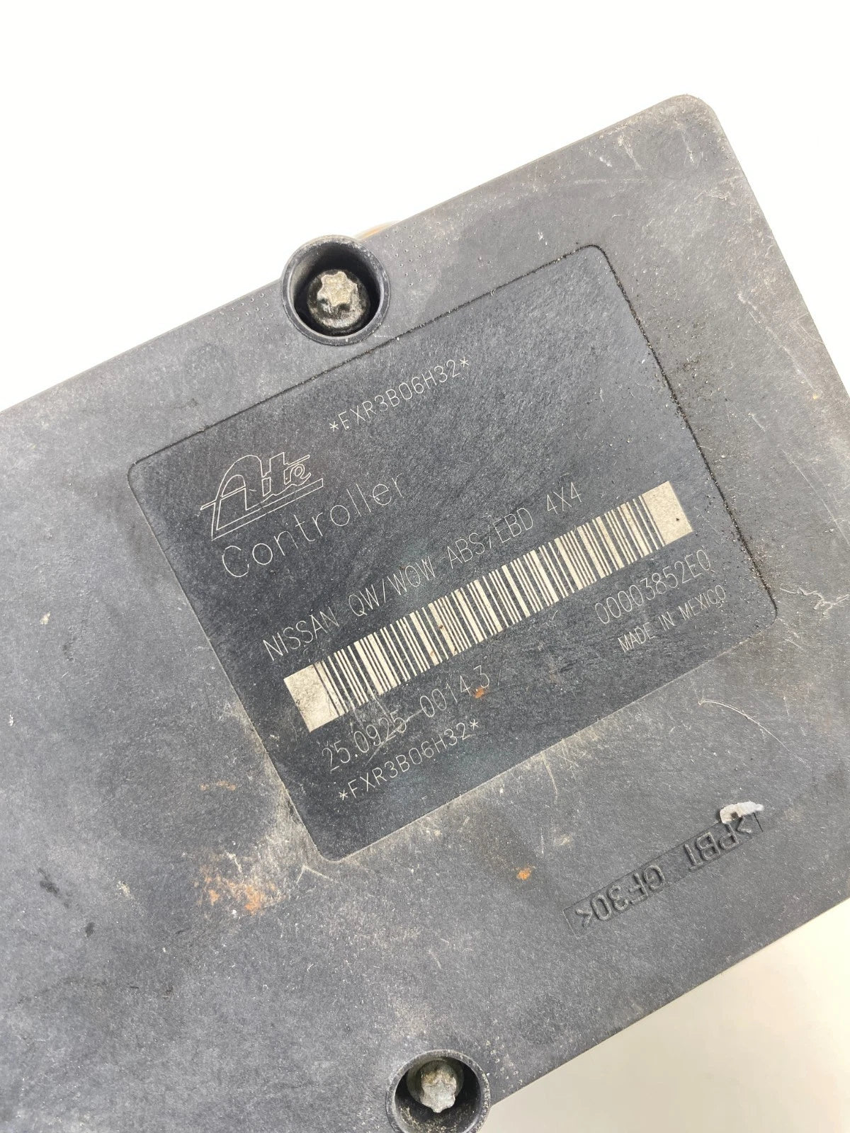 03 04 NISSAN XTERRA 4WD 3.L AT ABS ANTI LOCK BRAKE PUMP MODULE 47660-1Z670 OEM