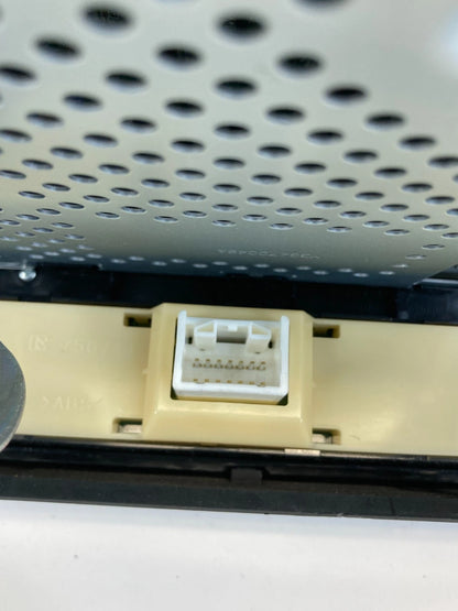 2007 2008 TOYOTA TACOMA AM/FM RADIO RECEIVER CD DISC PLAYER STEREO 86120-04111