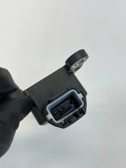 1998-2005 LEXUS GS300 BRAKE SYSTEM DECELERATION SENSOR 89441-30050 OEM