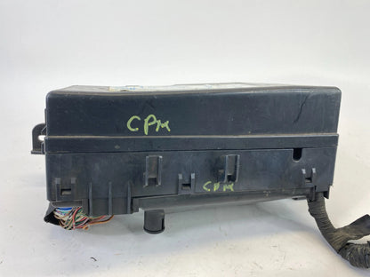 1992-2002 ISUZU TROOPER ENGINE FUSE AND RELAY BLOCK BOX ASSEMBLY OEM
