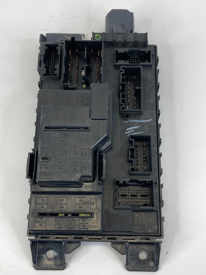 2008 2009 Ford Focus Multi-Function Smart Junction Control Module Fuse Relay Box