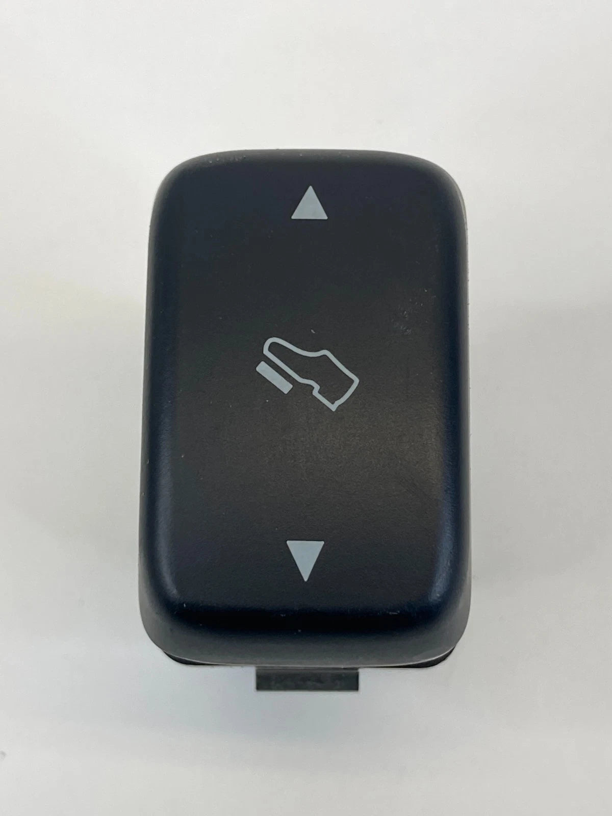 2007-2014 FORD EXPEDITION PEDAL HEIGHT ADJUSTMENT SWITCH BUTTON 7L1T-14B164-ABW