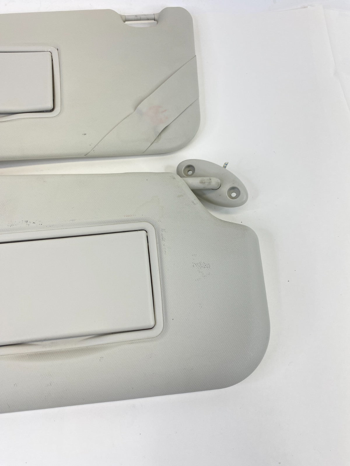 2012-2015 Ford Focus Sedan Sunvisor Set Sun Visor Shade Left & Right Set OEM