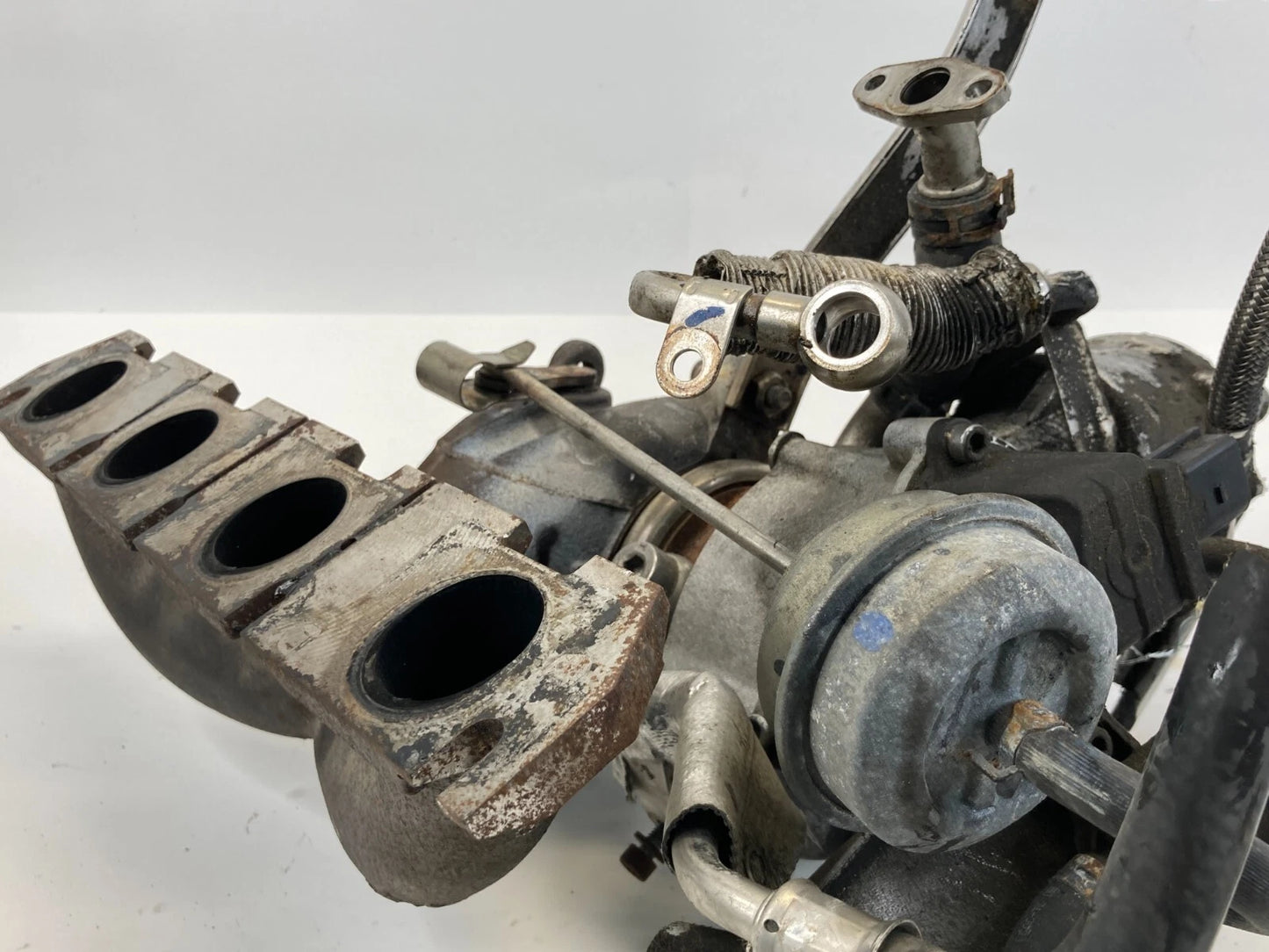 2013 2014 2015 2016 AUDI A4 QUATTRO 2.0L SEDAN TURBO CHARGER TURBOCHARGER OEM