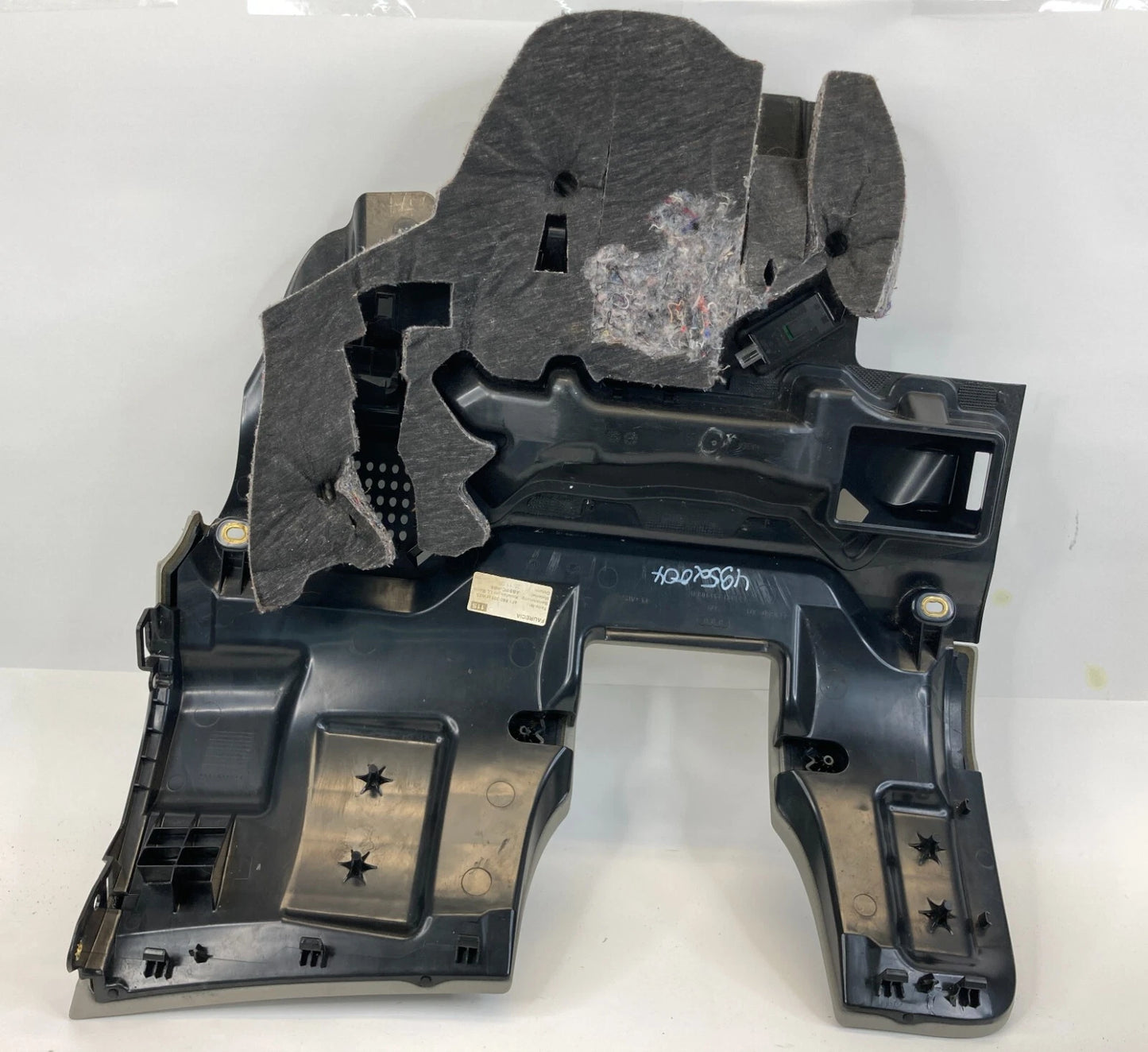 05-11 AUDI A6 QUATTRO UNDER DASH KNEE BLOSTER COLUMN KICK COVER TRIM 4F1-880-301