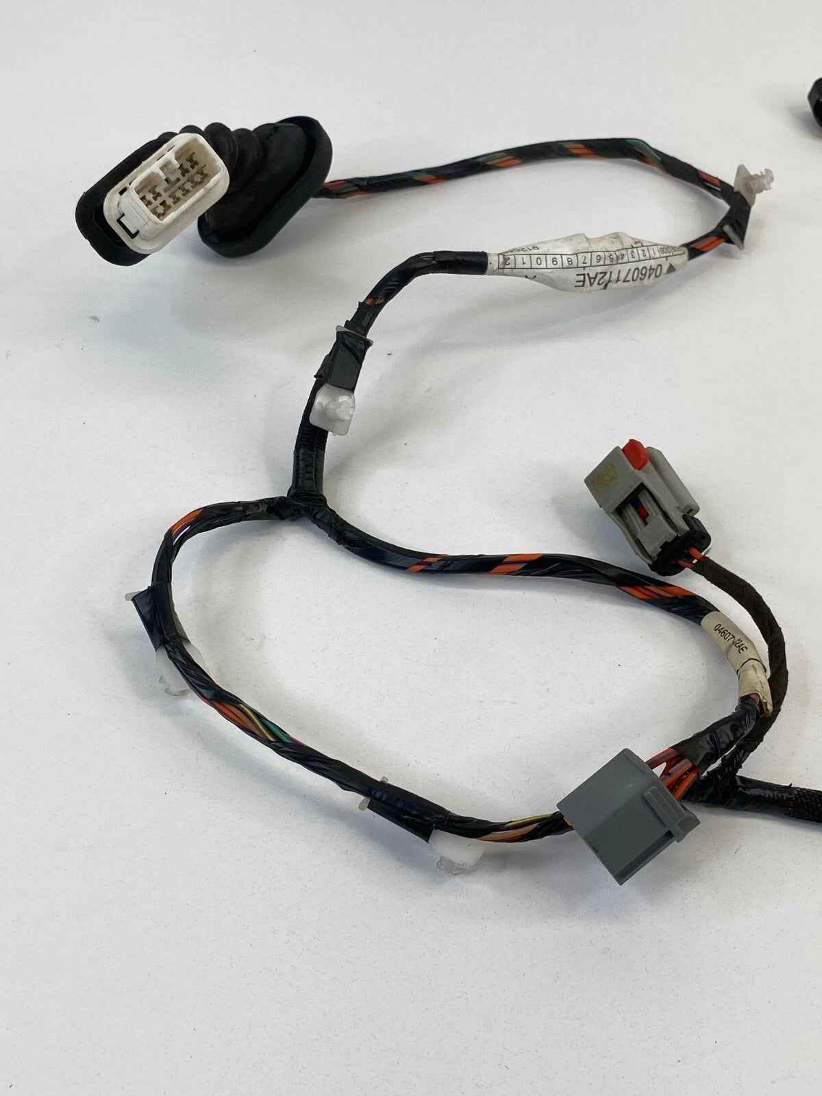 2006-2010 DODGE CHARGER REAR LEFT SIDE DOOR WIRE WIRING HARNESS 04607112AE OEM