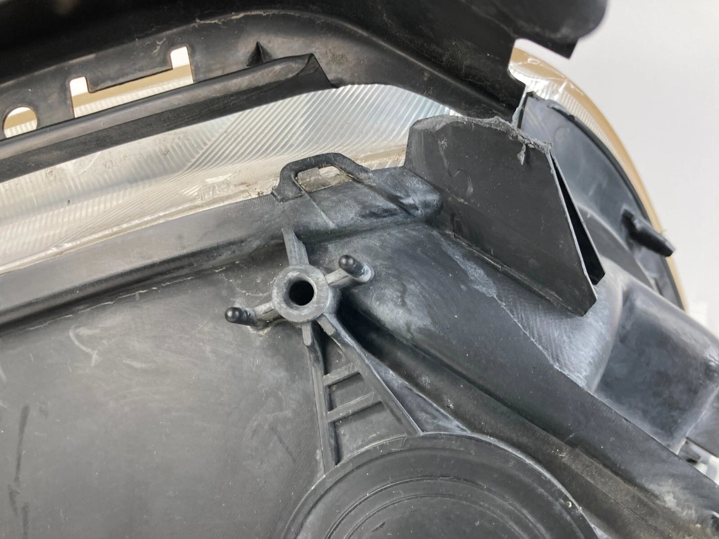 2002-2004 HONDA CR-V FRONT LEFT DRIVER SIDE HEADLIGHT HEADLAMP ASSEMBLY OEM