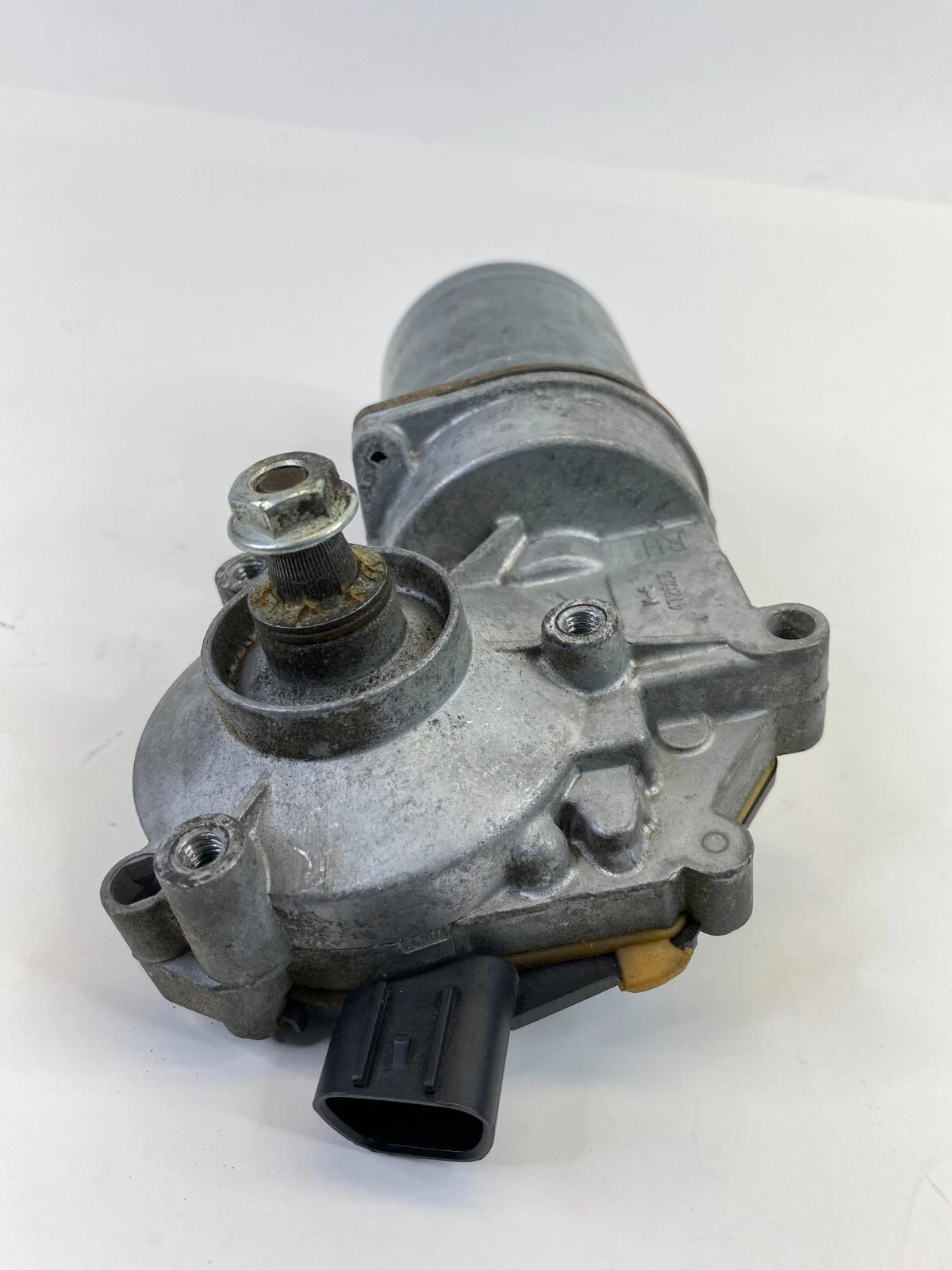 2002 03 04 05 2006 TOYOTA CAMRY FRONT WINDSHIELD WIPER MOTOR 85010-AA040 OEM