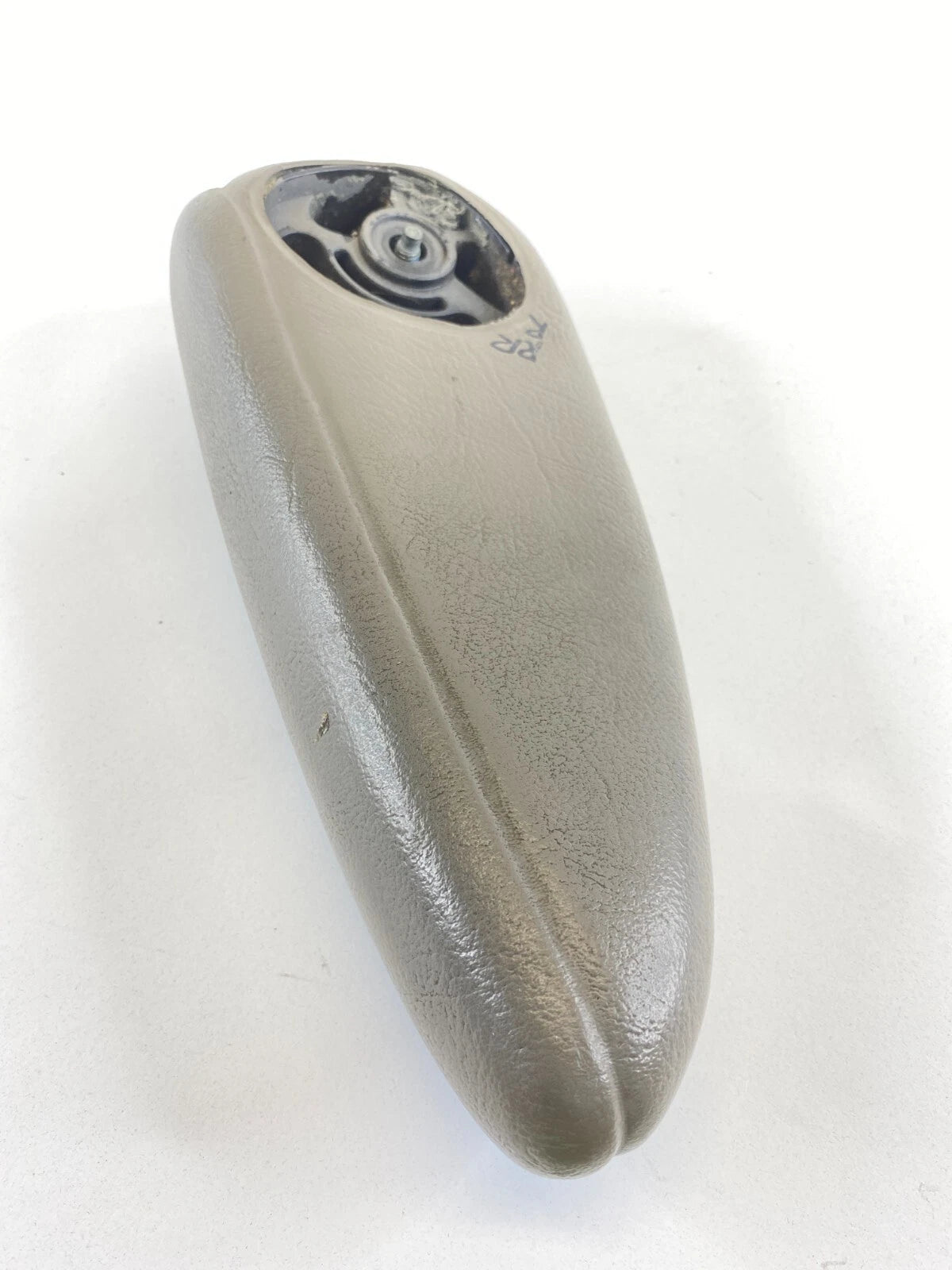 2004-2007 DODGE GRAND CARAVAN REAR RIGHT SEAT RIGHT SIDE ARMREST ARM REST 51861