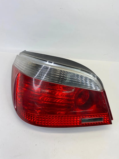 2004-2007 BMW 530I SEDAN REAR LEFT DRIVER SIDE LED TAIL LIGHT 6923305 OEM