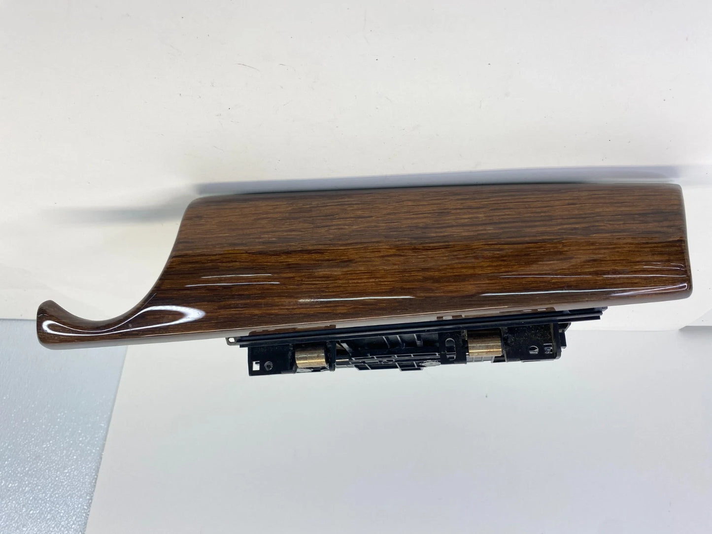 2007-2015 MINI COOPER DASH UPPER GLOVE BOX STORAGE CD CHANGER CARRIER 9166599