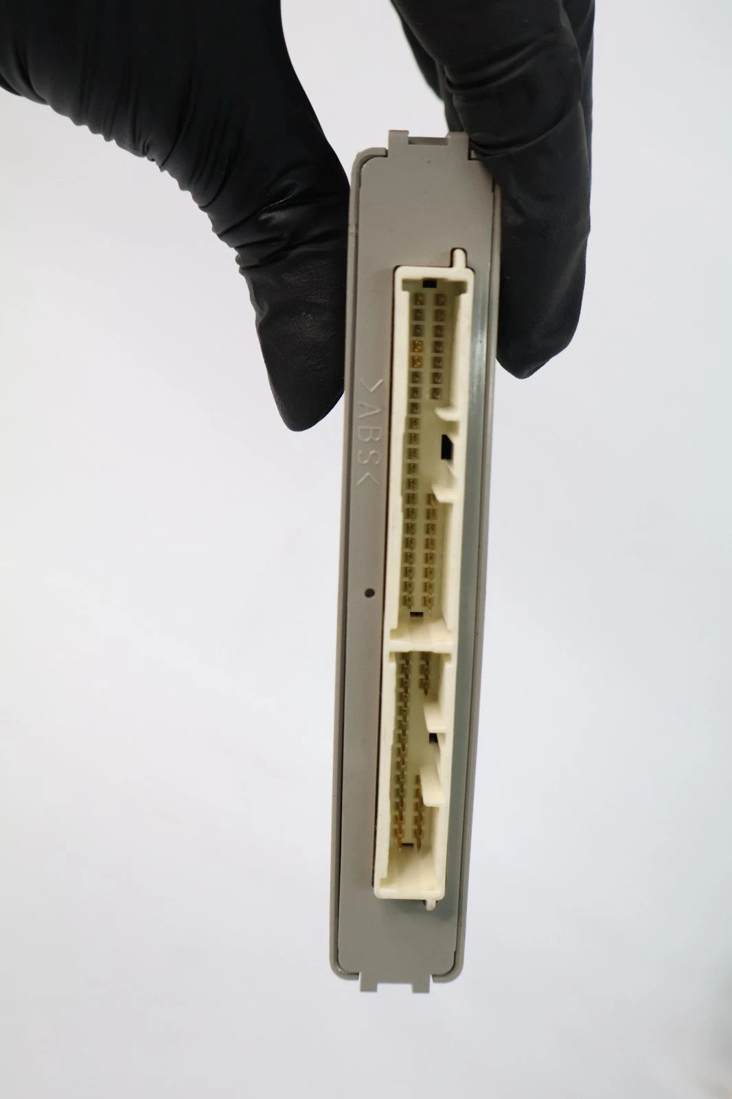 2011-2020 TOYOTA SIENNA SMART KEY COMPUTER CONTROL MODULE 89990-08010 OEM