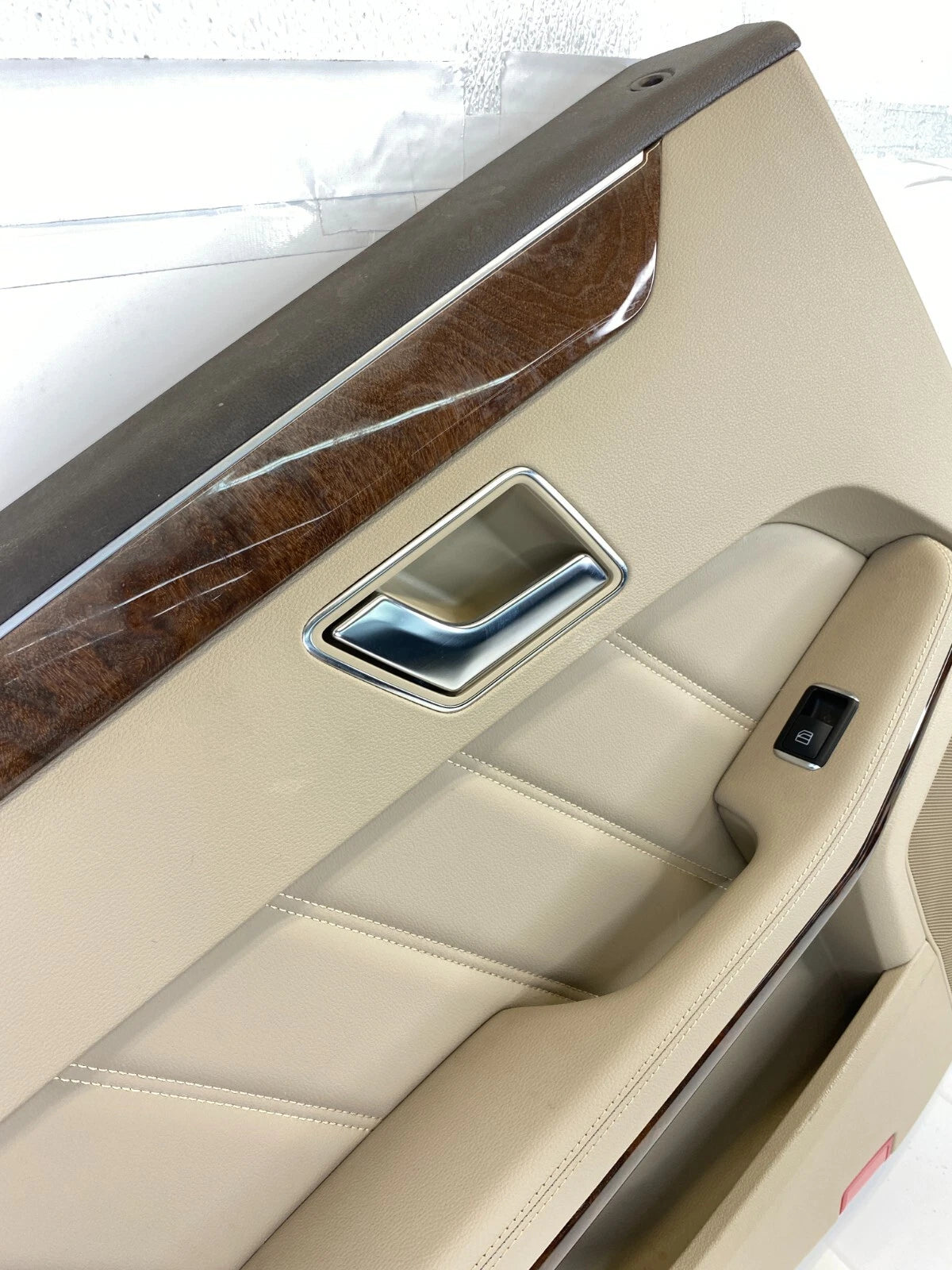 2006-2016 MERCEDES-BENZ E350 REAR LEFT SIDE INTERIOR DOOR PANEL W/ WINDOW SWITCH