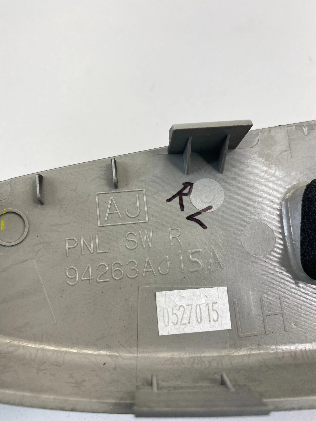 2010-2014 SUBARU OUTBACK LEGACY REAR LEFT WINDOW SWITCH PANEL BEZEL 94263AJ15A