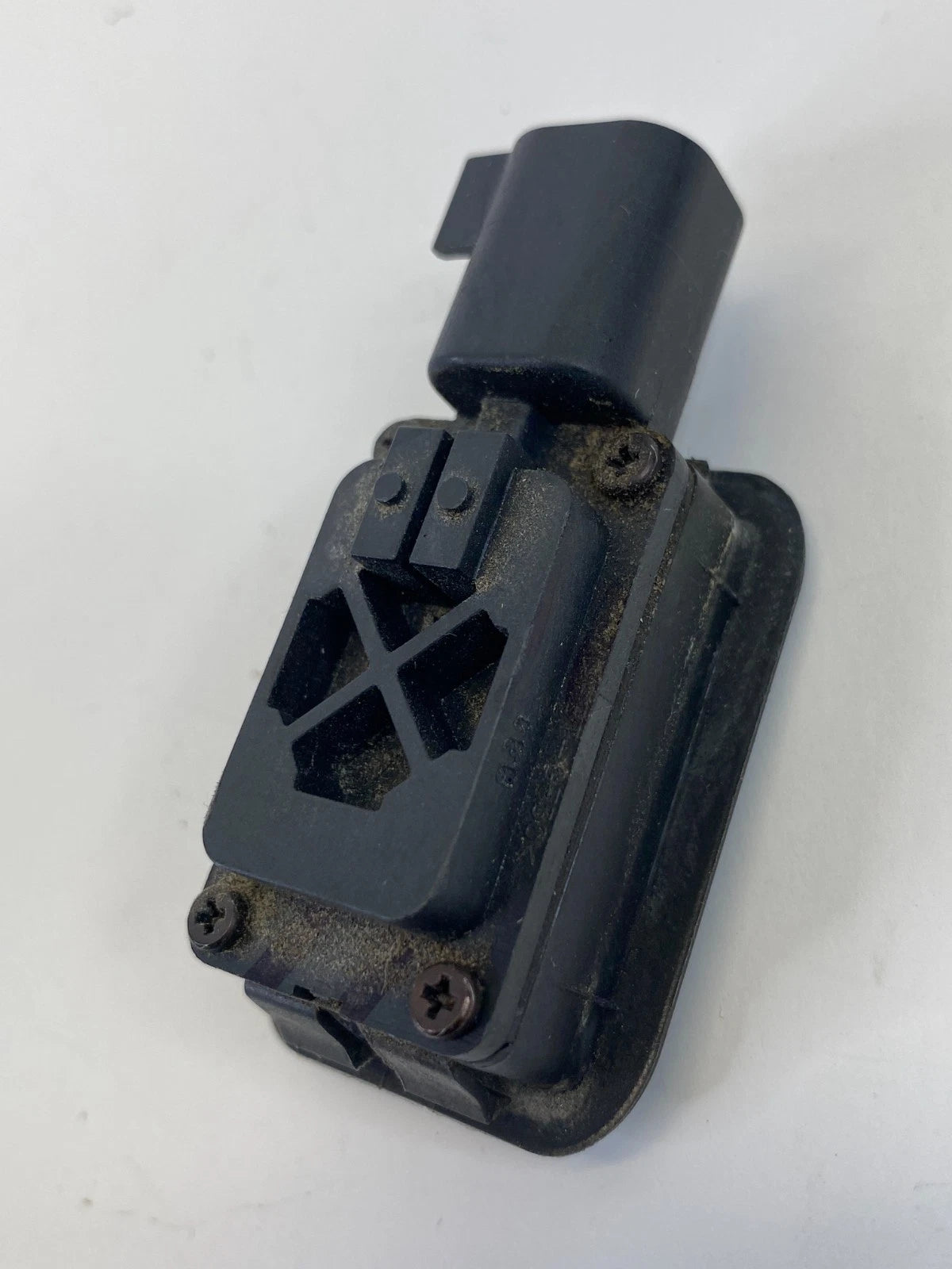 08-14 FORD ESCAPE TRUNK DECK LID BACK DOOR RELEASE SWITCH BUTTON 1L2T-14K147-AA