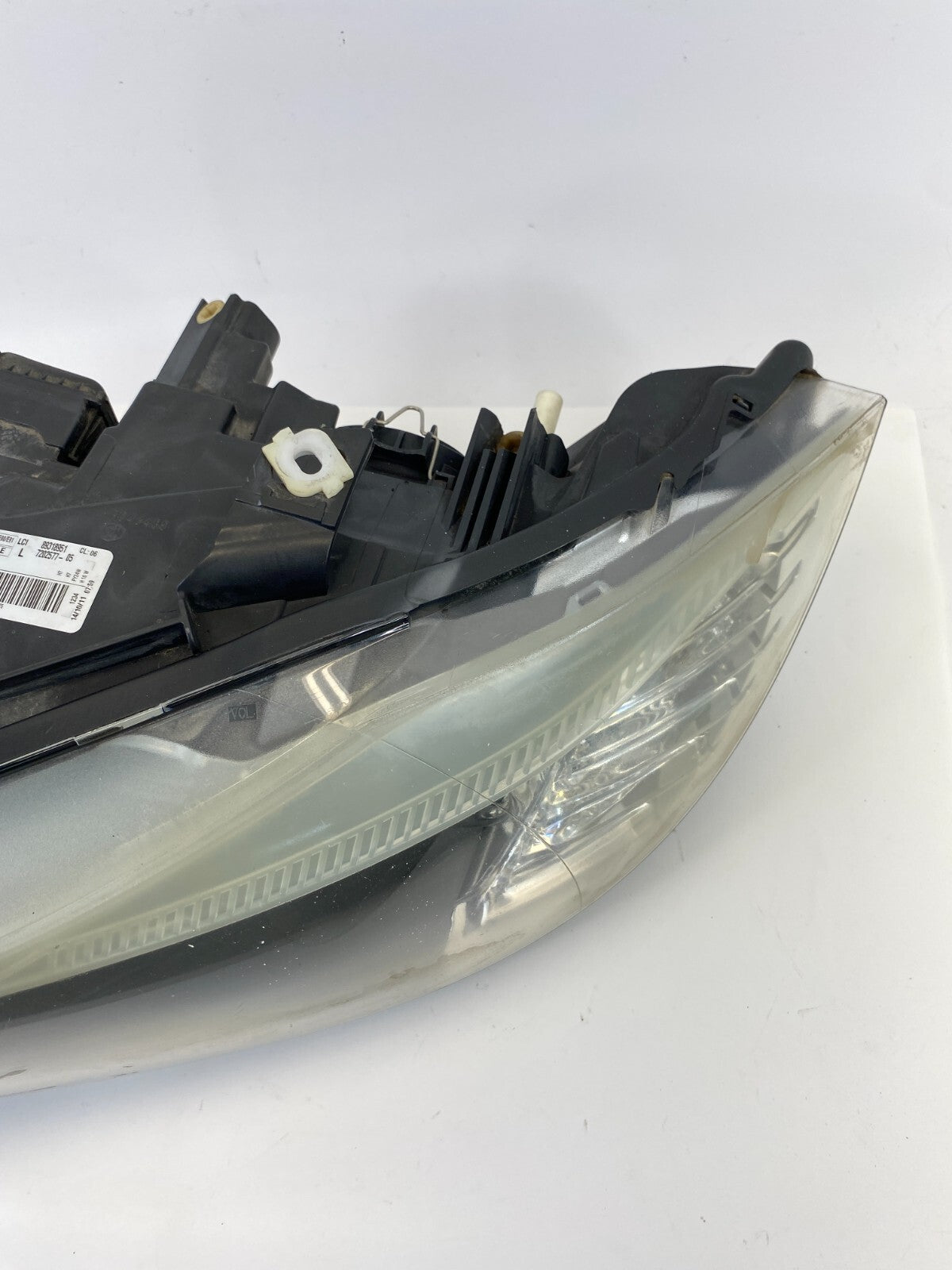 2009-2012 BMW 328i 328i xDrive Left Driver Headlight Headlamp 7-202-577 OEM