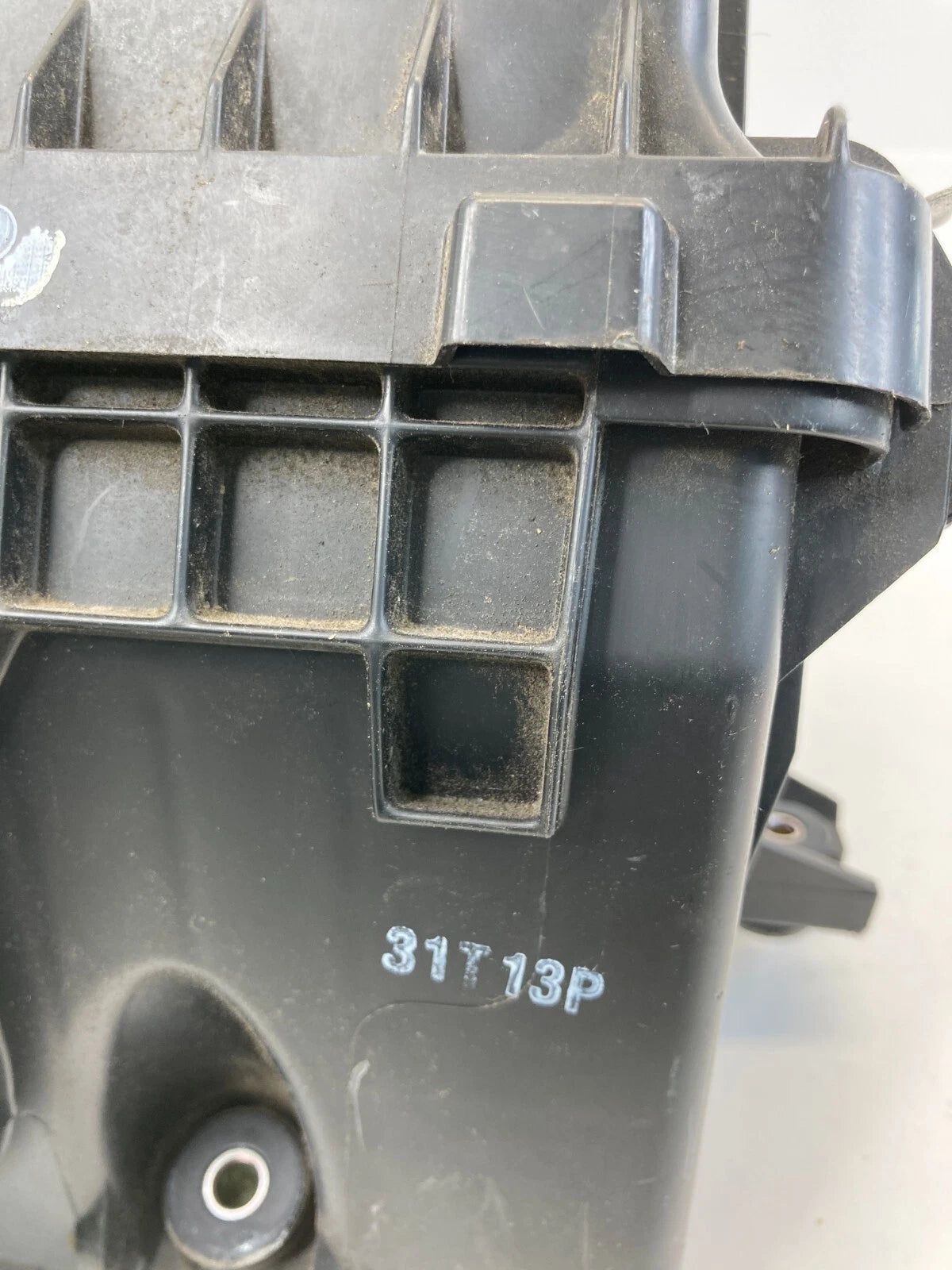 2013-2015 ACURA ILX 2.4L L4 ENGINE AIR CLEANER FILTER BOX HOUSING ASSEMBLY OEM