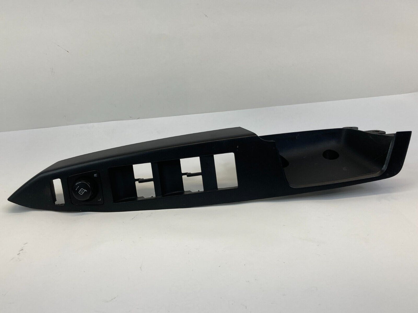 08-10 Saturn Vue Front Left Door Window Switch Bezel W/ Mirror Switch 200003118